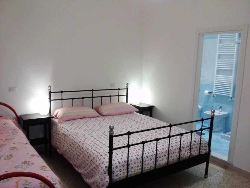 Domus Aurea Bed & Breakfast Napoli Exterior foto